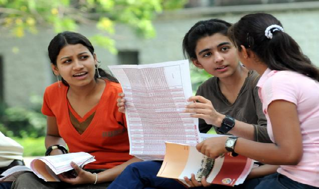 Indian Students Weigh Canada, Ireland for Higher Education